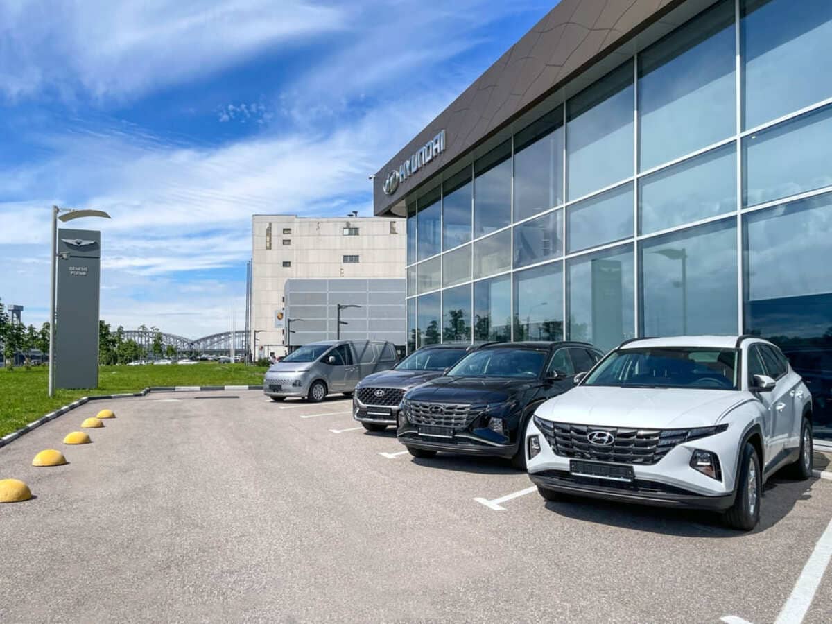 masini reprezentanta Hyundai