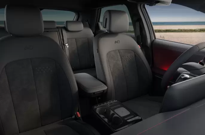 1b4fdceaca2b43864f61cd9f53e614281e3810e4a7b1d67a18e7c836e10b0e4e